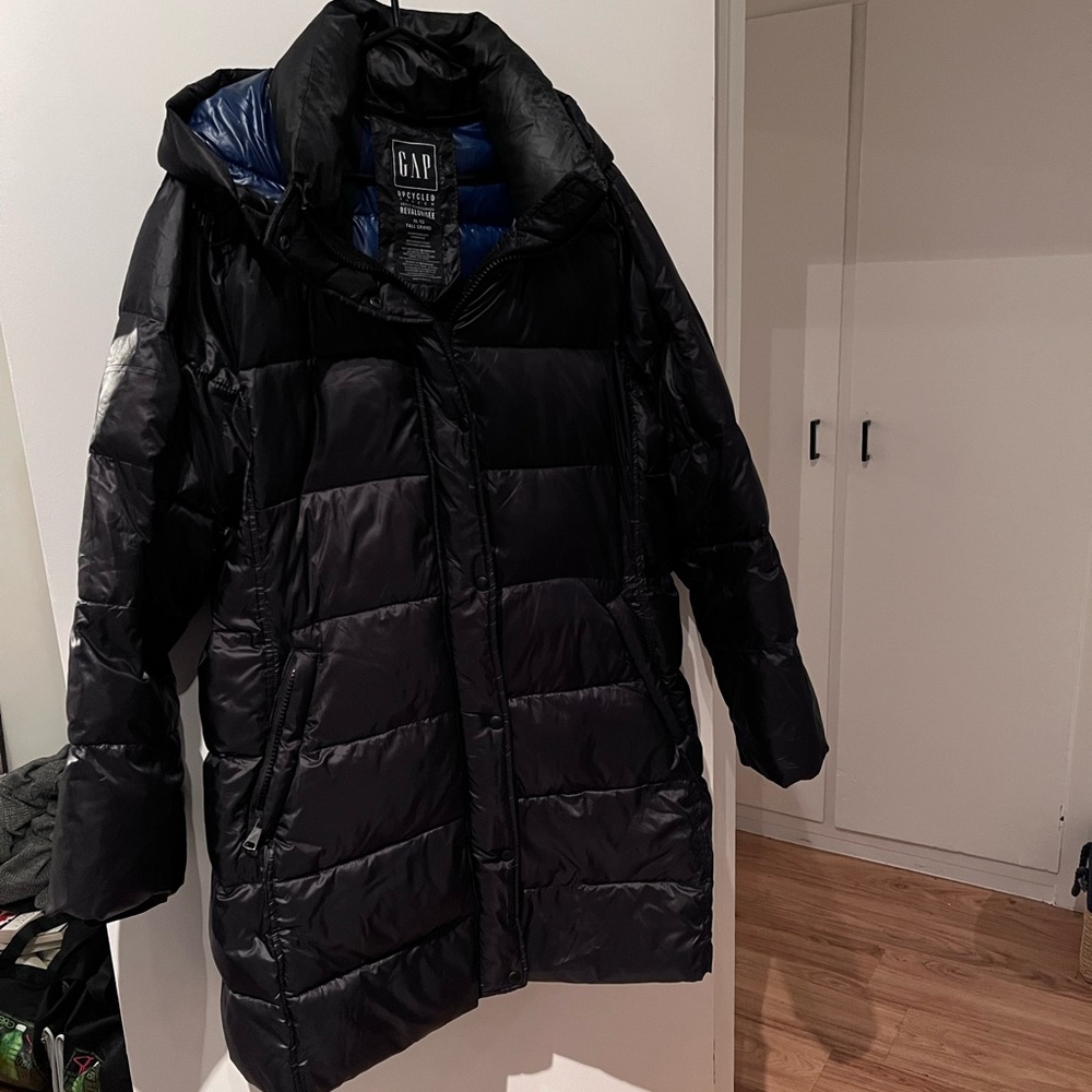 Gap puffer coat